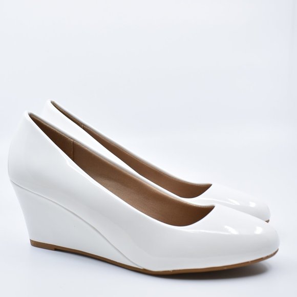 Forever Link | Shoes | New White Faux Patent Round Closed Toe Wedge Heels | Poshmark